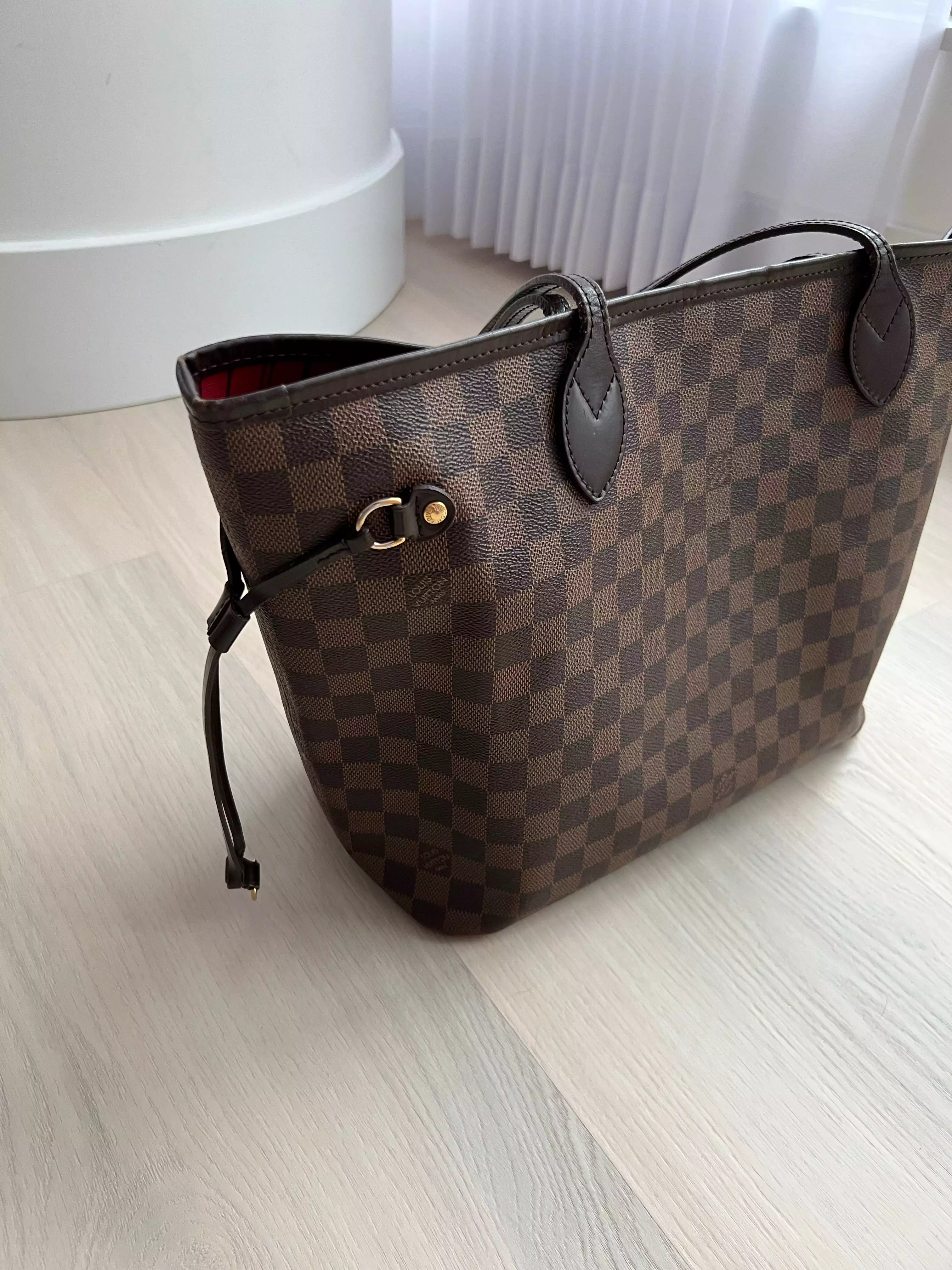 Louis Vuitton Neverfull MM Bag