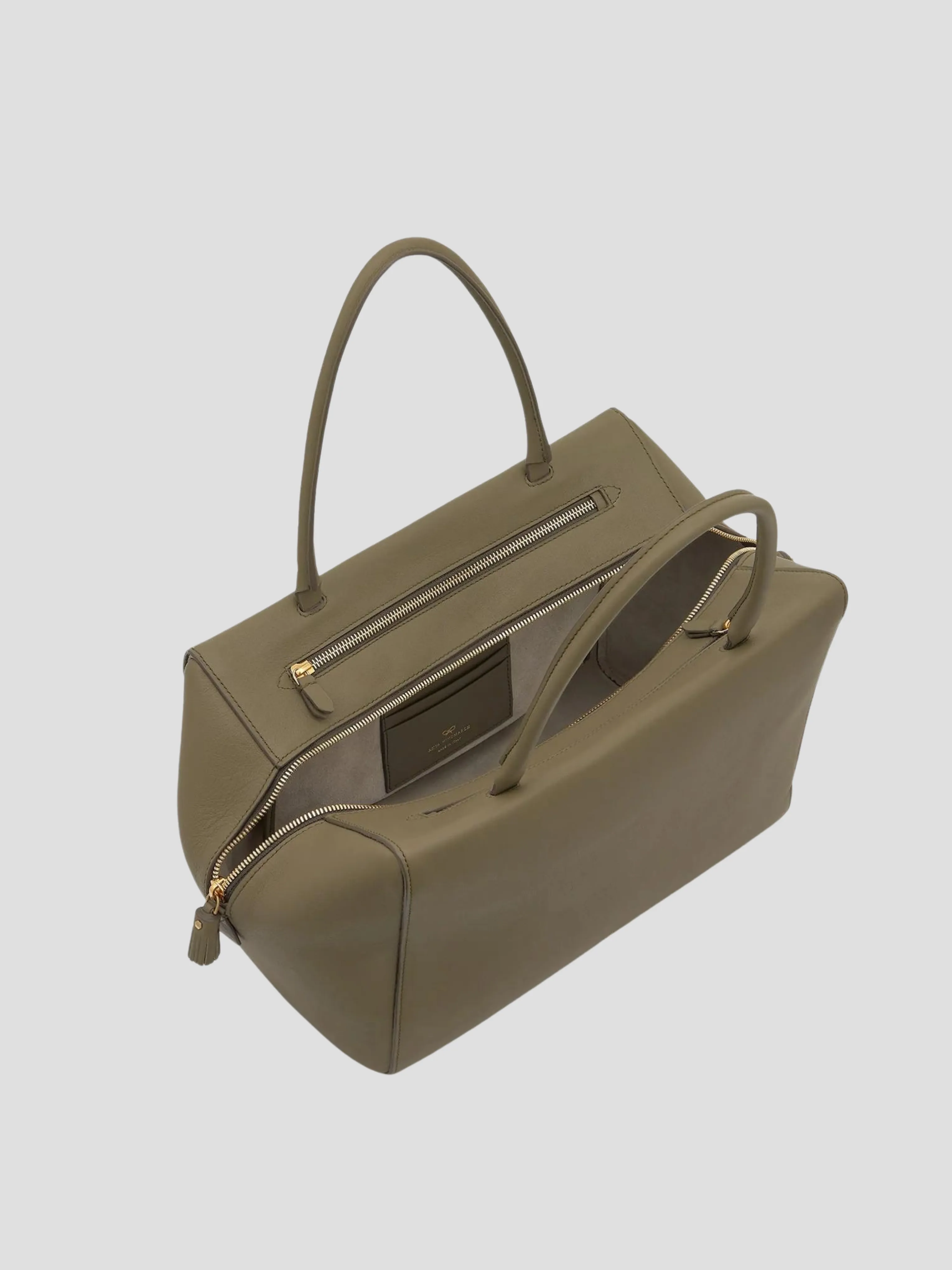 Olive Seaton in Classic Calf Top Handle Handbag