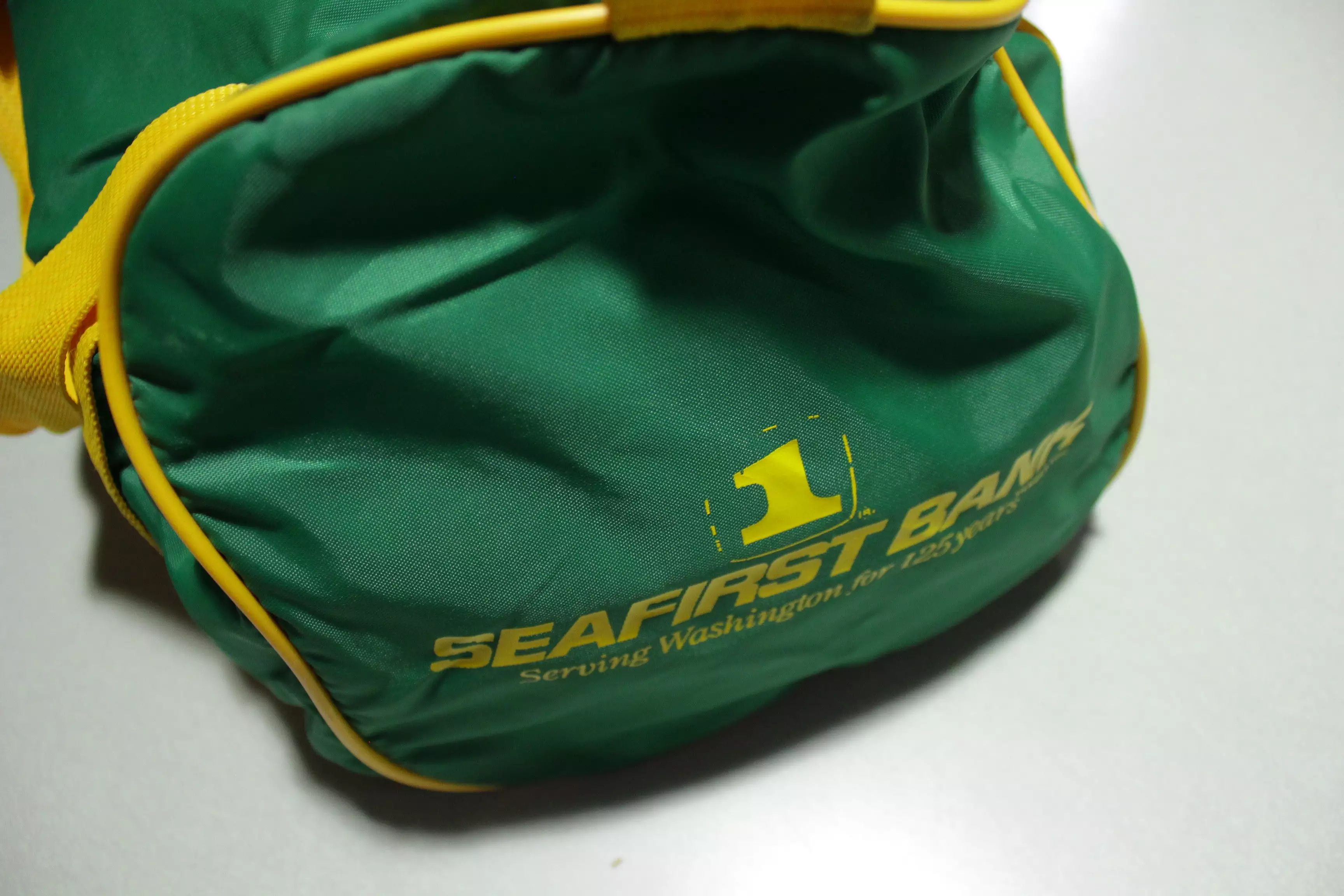 Seattle Sonics NBA Basketball 80's Logo Gym Duffle Travel Bag Green Yellow